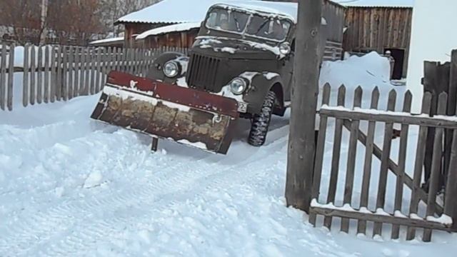 Копия видео "Лопата для чистки снега на уаз" смотреть онлайн