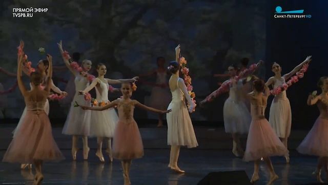 Весенний вальс (Раймонда). Ансамбль Хореографические миниатюры. Зарубская Л. И. смотреть онлайн