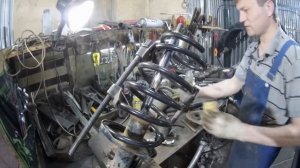 СУЗУКИ ГРАНТ  ВИТАРА ПЕРЕДНИЕ ПРУЖИНЫ ЗАМЕНА