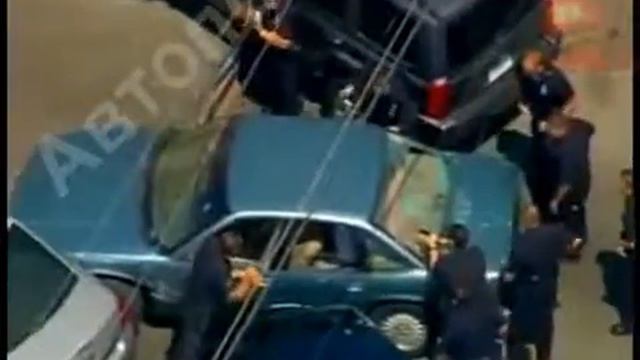 Негр нарушает закон и садиться за руль ! смотреть онлайн