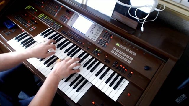 One of those Songs - Eddie plays the Yamaha AR80 organ/Theatre Organ in a Box. смотреть онлайн