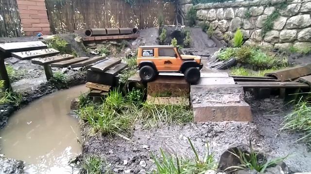 MST CFX Suzuki Jimny J4