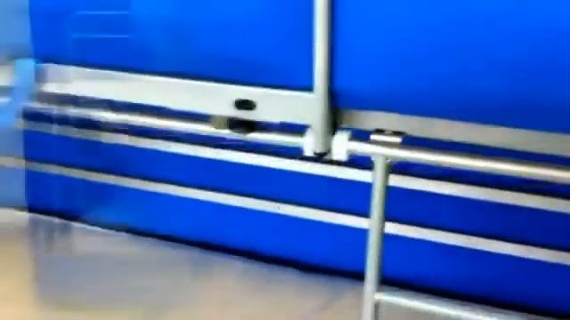 Стильная двухъярусная кровать с диваном трансформером- МЕБЕЛЬ-ТРАНСФОРМЕР.РФ смотреть онлайн