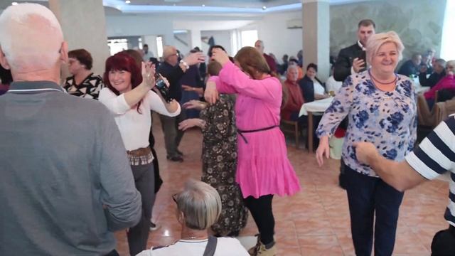 Sejo i Zehro Uživo samo za Najbolje Penzionere narodni mix pjesama Asim Snimatelj