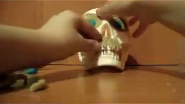 Яник лепит ЧЕРЕП ))) смотреть онлайн