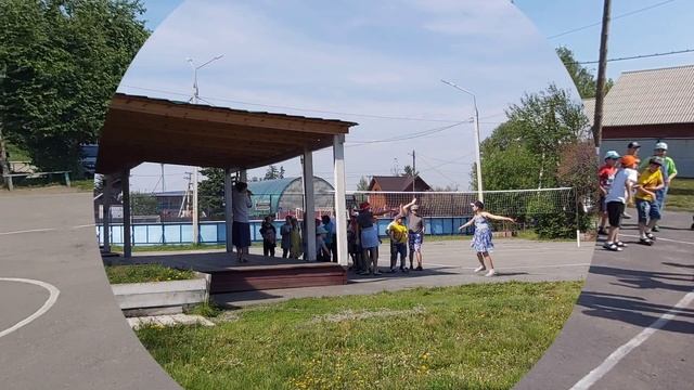 Дворовые игры смотреть онлайн