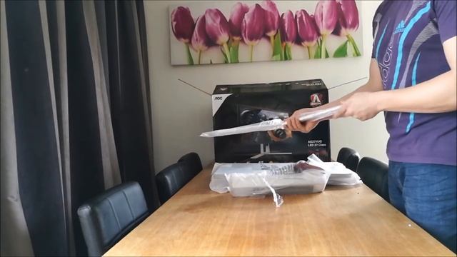 Unboxing & montage video AOC Agon Ag271UG, 4K with G-Sync 27" смотреть онлайн