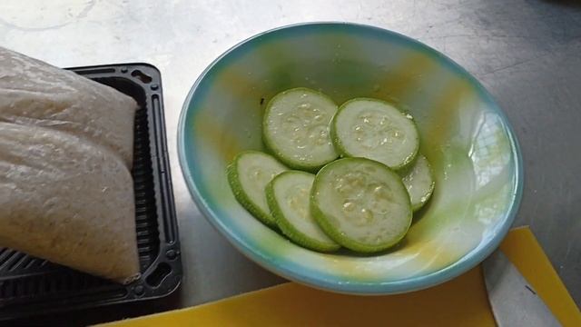 Приготовила себе завтрак и обед на работе/ Каша/Кабачки/И ТОРТ/ Всё ПП/ смотреть онлайн