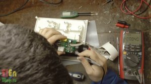 Валера не сушит. (Ремонт автоматической сушилки для рук)