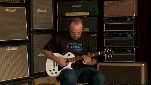 Gibson Les Paul Studio • SN:135510395 смотреть онлайн