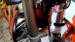 Эндуро Влог / Проводка / Натяжка цепи мотоцикла / KTM 300 exc tpi