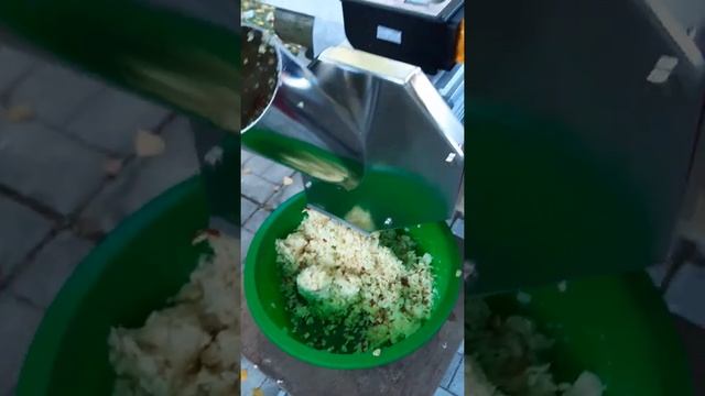 Дробилка для яблок "Fruktoza" смотреть онлайн