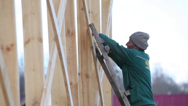 Дом из профилированного бруса с гаражом от Витославица смотреть онлайн
