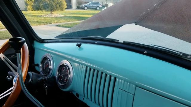 1955 Chevy 3100 walk around. смотреть онлайн