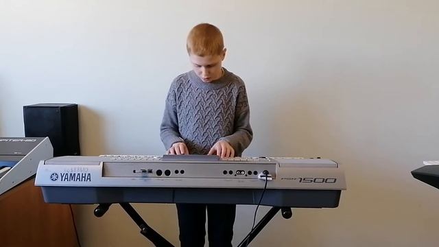 Ансамбль Electrovoice. Зеленов Тихон - А. Жилинскис У речки.