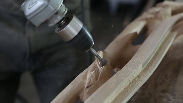 Резьба по дереву при помощи концевых фрез и болгарки смотреть онлайн