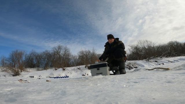 Битва за бур | Зимняя рыбалка на мормышку | Спортивная рыбалка | Рыбалка в Котласе смотреть онлайн