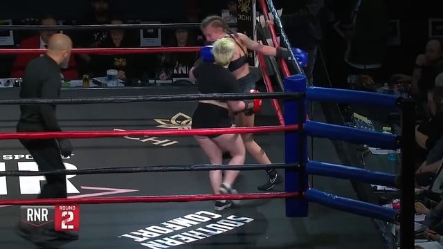 Stripper Brawls With Fit Hockey Girl смотреть онлайн