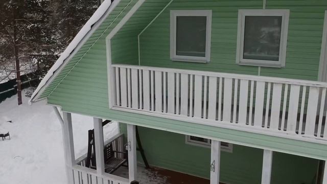 Зимой на даче ( снимала Ульяна с квадрокоптера )30.01.22 смотреть онлайн