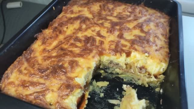 Картофельная запеканка с сыром, простой рецепт картофельной запеканки смотреть онлайн