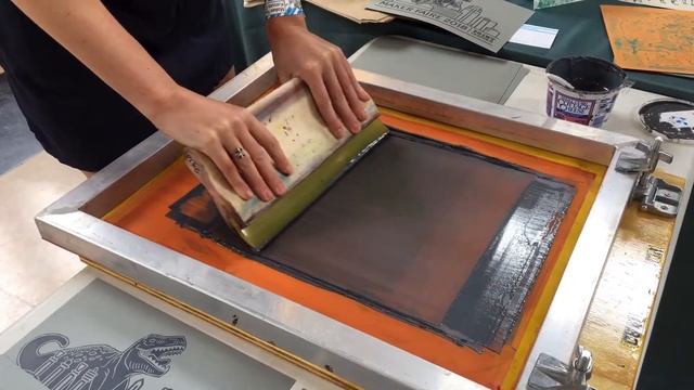 Screen Printing Demonstration at Kansas City Maker Faire 2018 смотреть онлайн