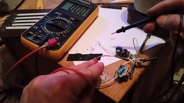 Сколько вольт в светодиодной лампе смотреть онлайн