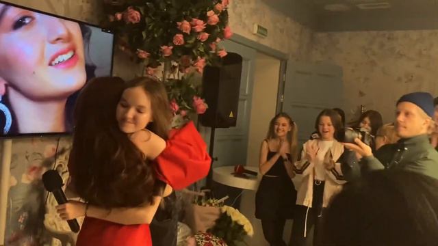 КОГО я ВСТРЕТИЛА? | Vlog с ТУСЫ💃🏻/День рождение Милены Барциц смотреть онлайн