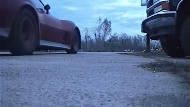 XtremeVette.com - SERIOUS Vette Launch... 1975 Vette Stingray, 383, holley, msd, etc. смотреть онлайн