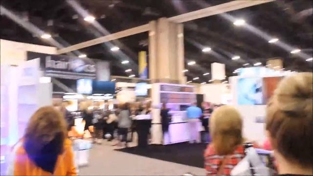 Fashion Focus Hairshow Vlog and Giveaway! смотреть онлайн