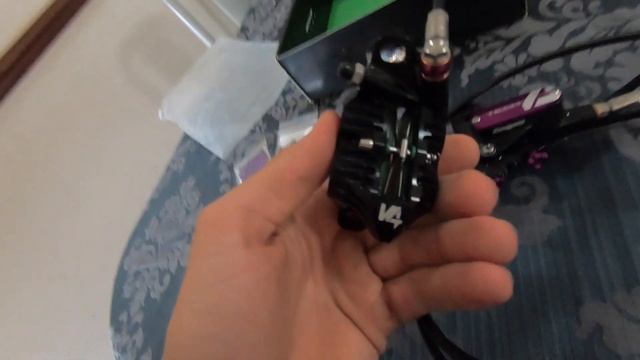 Unboxing NEW Hope Tech 4 V4 Brakes + Rotors смотреть онлайн