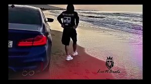 Эй новый год снег летит как птичья стая(✷‿✷)