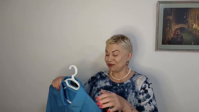 VLOG#50 Добавляем в гардероб веселые брюки. Новый, яркий костюм. Плетеные сумки. Лучки. смотреть онлайн