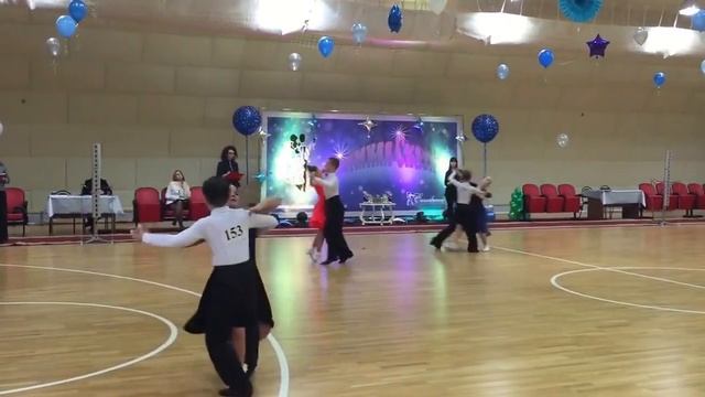 22.01.2017 "Зимняя сказка" Д (10-11) 8т. (1 место) Квикстеп Рыжов Павел-Петрова Виктория смотреть онлайн