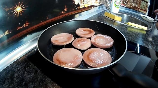 БУТЕРБРОДЫ С ЖАРЕНОЙ КОЛБАСОЙ\\ ТОП ВКУСНЫХ ЗАВТРАКОВ\\ ЗАВТРАК ИЗ ДЕТСТВА\\ 2СЕРИЯ смотреть онлайн