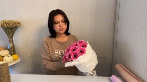 Как собрать букет из гербер. Упаковка букета. Флористика