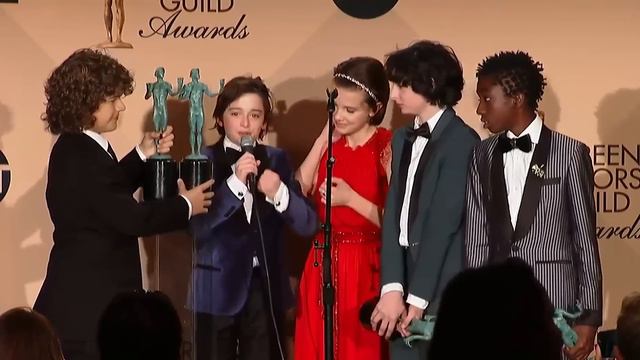 Stranger Things Wins SAG Award + Amazing Acceptance Speech + Q&A