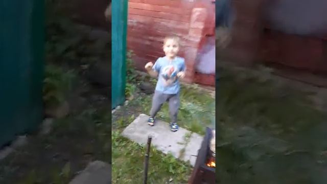 Мои выходные,любимая дача и Ванечка! смотреть онлайн