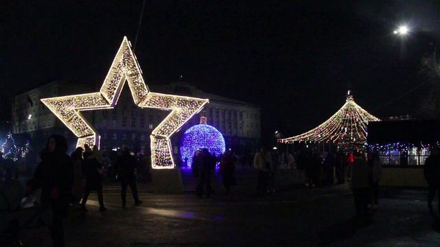 Новогодний Орёл. 2023г. смотреть онлайн