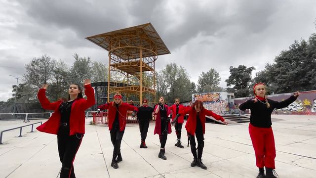 [KPOP IN PUBLIC] OnlyOneOf (온리원오브) - 'SAVANNA' Dance Cover By SAY10