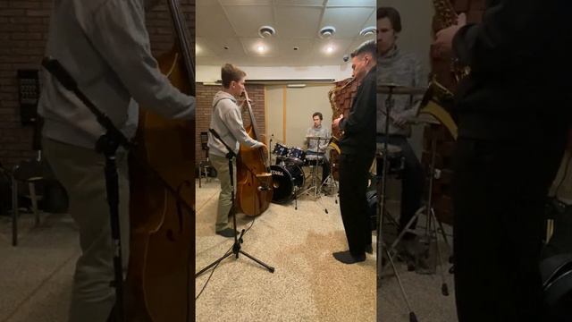 Kenny Garrett - Wayne's Thang. Учебный ансамбль