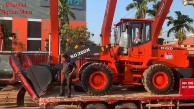 Wheelloader# Wheel Excavator#Doosan loading on Trailer смотреть онлайн