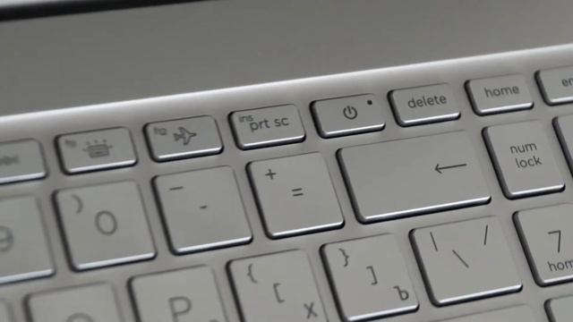 Розпакування Ноутбук HP Pavilion 15-eh0051ur смотреть онлайн