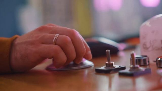 Дарите правильные подарки! Сертификат на полет в аэротрубе VACUUM смотреть онлайн