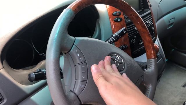 2010 Toyota Sienna Limited Horn смотреть онлайн