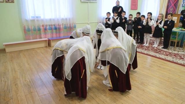 МКДОУ " Ашагасталказмалярский д/сад"Чубарук". Интеллектуальная игра "Что? Где? Когда? ". HD смотреть онлайн