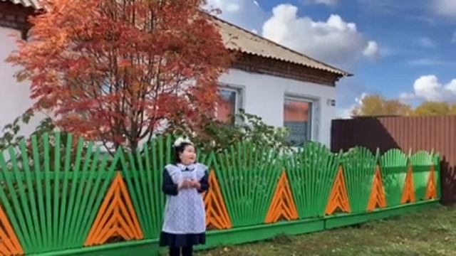 Николаева Эмилия, 7 лет, МБОУ Бахтайская СОШ. "Осень" И.С. Тургенев. смотреть онлайн