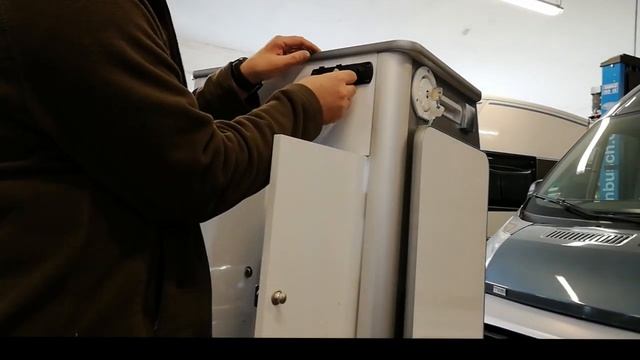 Автодом из VW T6 Мультивана своими руками.ч 2.VW T6 Selbst Ausbau. Электрика,Водаснобжение и др.