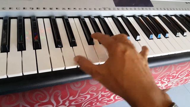 yamaha e323 смотреть онлайн