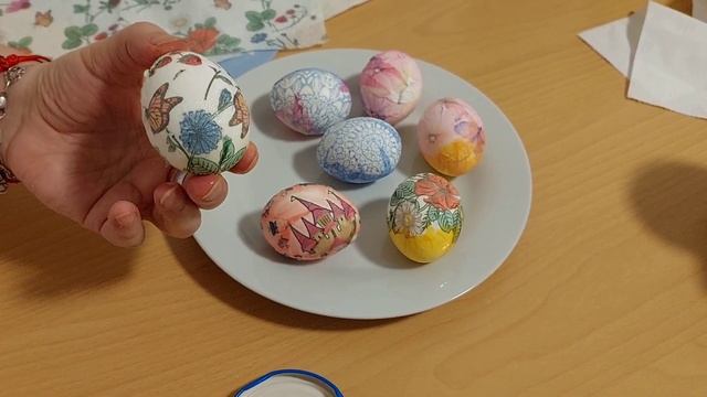 ЛЕГКО раскрасить яйца декупаж. смотреть онлайн