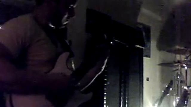 Schecter Hellraiser through a Marshall Jcm 2000 смотреть онлайн